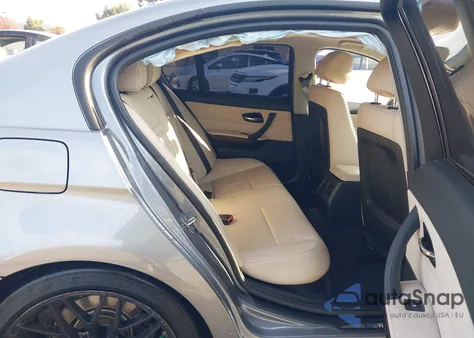 2011 BMW 328I z USA, uszkodzony, nr VIN WBAPH5G5XBNM79441